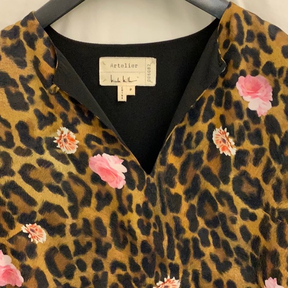 Leopard Print with Pink Flowers Silk-blend Flowing Blouse by Nicole Miller - NWT - Picture 6 of 12